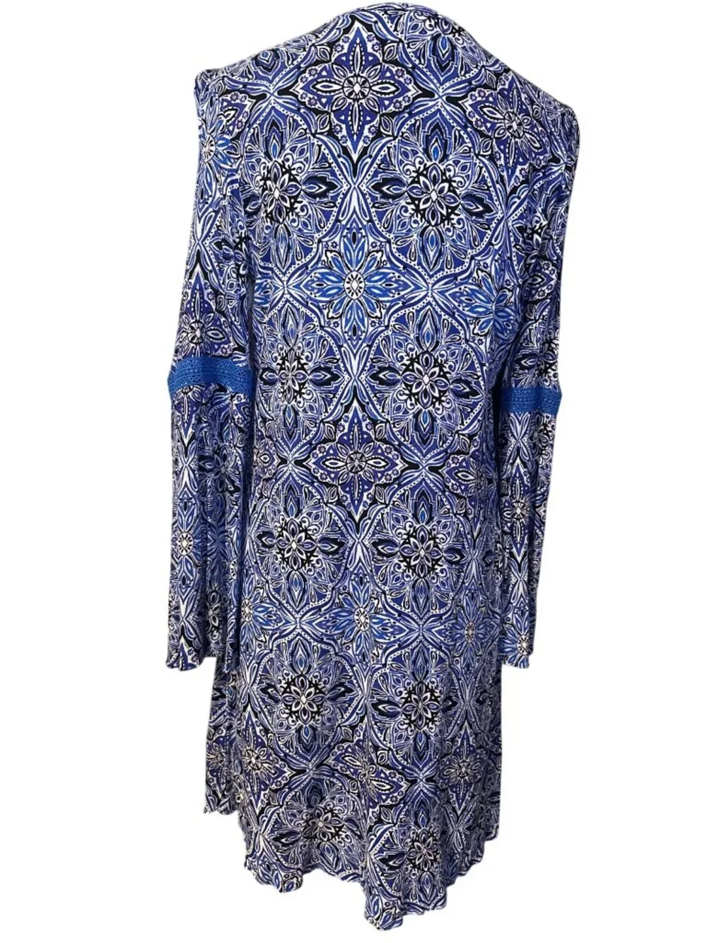 Boho Blue & White Printed Bell Sleeve Dress By Cupio V-Neck Crochet Trim Size M - Picture 3 of 5